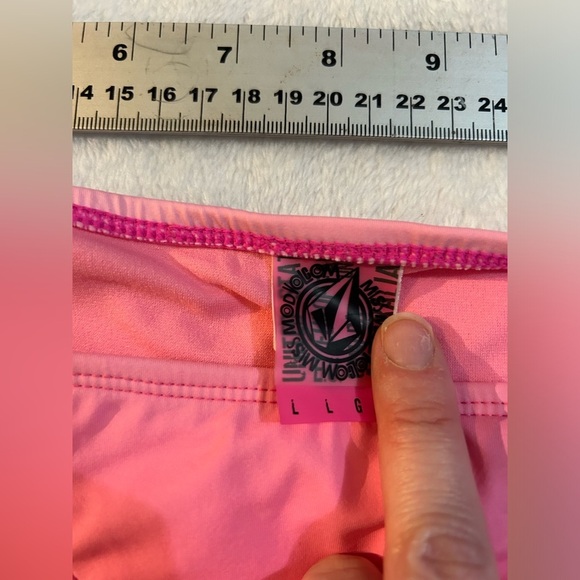 Baby Pink Ombré Volcom Bikini Top and Bottoms​ - Picture 2 of 9